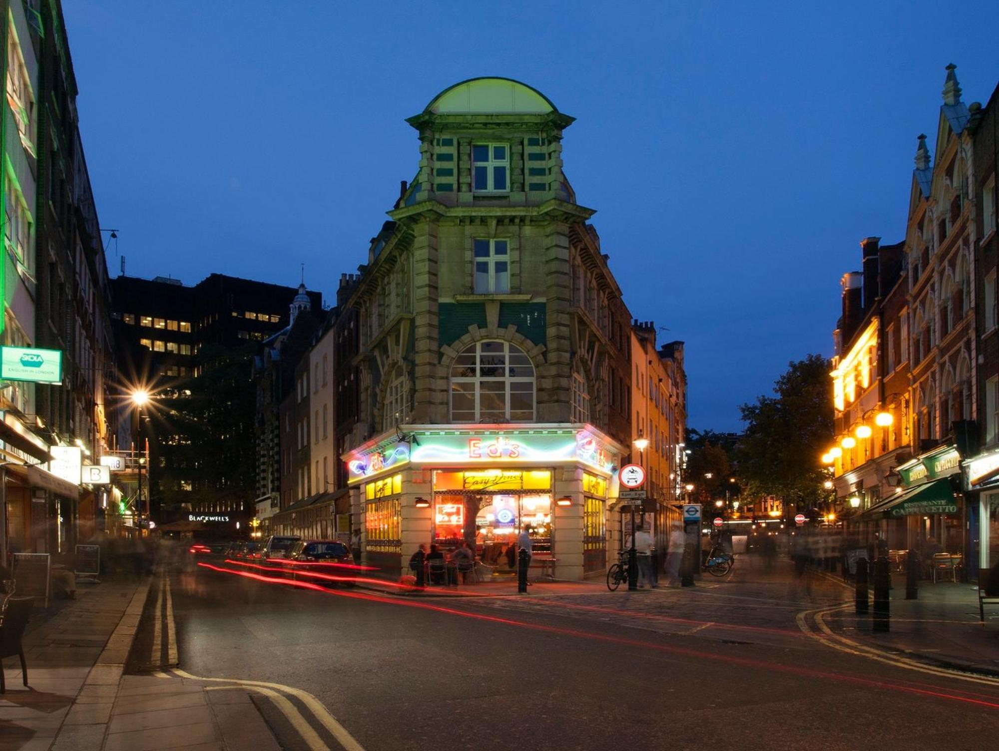 The Z Hotel Soho London Exterior photo